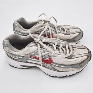 Vintage Nike Running Tennis Shies Sneakers  6.5 M